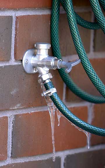 frozen_hose