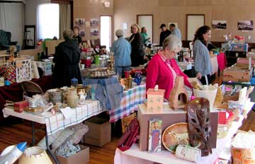 Leedy flea market