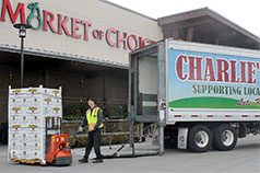 Market of choice truck
