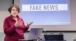 Donna Cohen