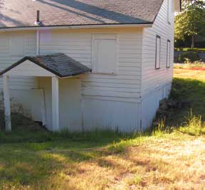 house in hole